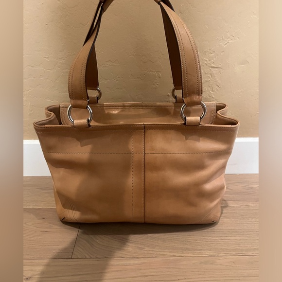 Coach Leather Shoulder Bag - Picture 8 of 8